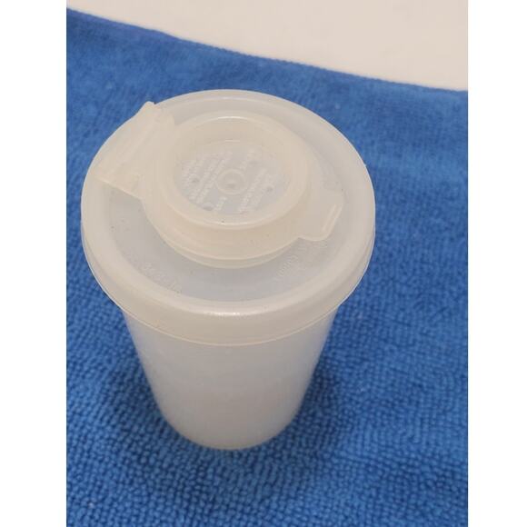 Vintage 1954 Millionaire Line Tupperware Shaker W/Lid & Flip Top Cap # 10 - Picture 2 of 5